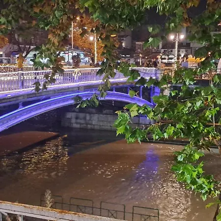 Appartamento Loft Bianco Nero