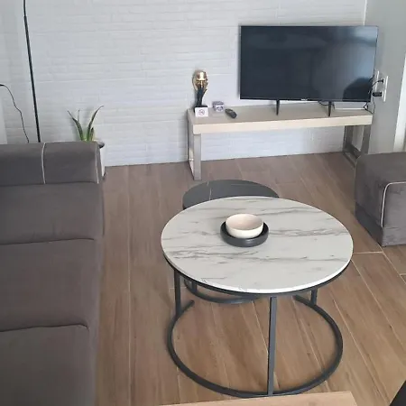Loft Bianco Nero * Tríkala
