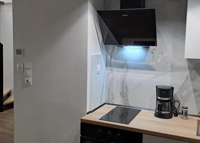 Loft Bianco Nero Τρίκαλα